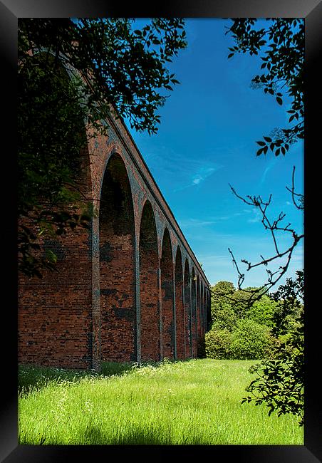 Railway Viaduct Outside John O'Gaunt, Leicestershi Framed Print by Steven Garratt