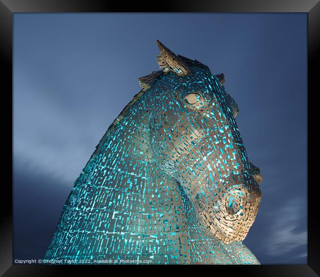 The Kelpies at Night Framed Print by Stephen Taylor