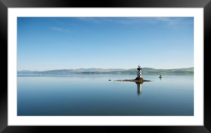 Port Glasgow Lighthouse Framed Mounted Print by Stephen Taylor