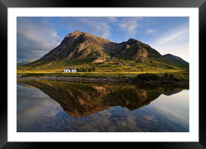 lagangarbh glencoe Framed Mounted Print by Stephen Taylor