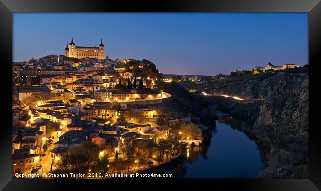 Toledo at night Framed Print by Stephen Taylor