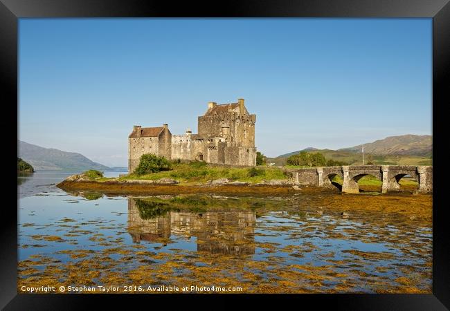 Eilean Donan Castle Framed Print by Stephen Taylor