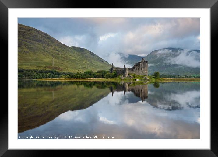 Kilchurn castle and Loch Awe Framed Mounted Print by Stephen Taylor