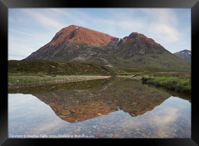 Buachaille at sunset Framed Print by Stephen Taylor
