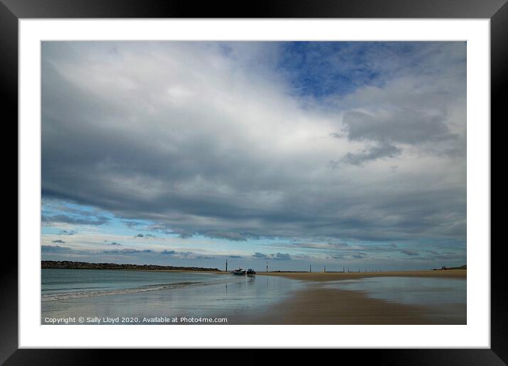Winter sky at Sea Palling  Framed Mounted Print by Sally Lloyd