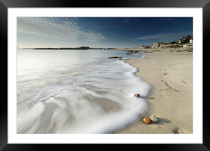  Incoming Tide Framed Mounted Print by Richard Taylor
