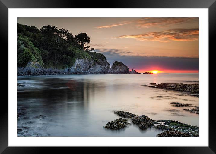  Lee Bay Sunset Framed Mounted Print by Bob Small