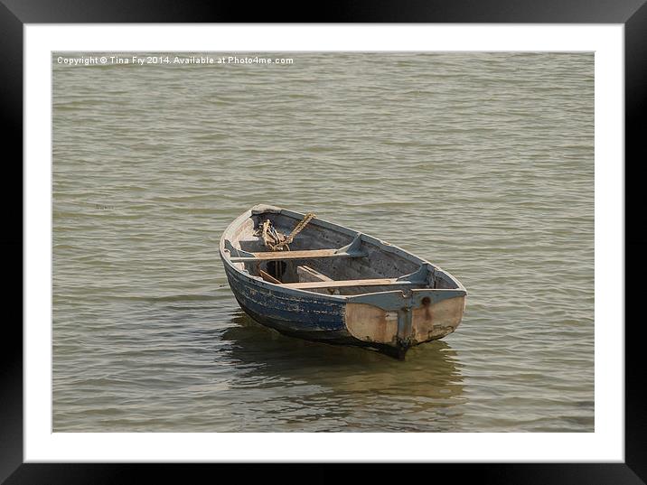  Sitting here waiting Framed Mounted Print by Tina Fry