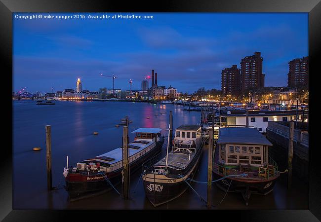  view from Battersea bridge Framed Print by mike cooper