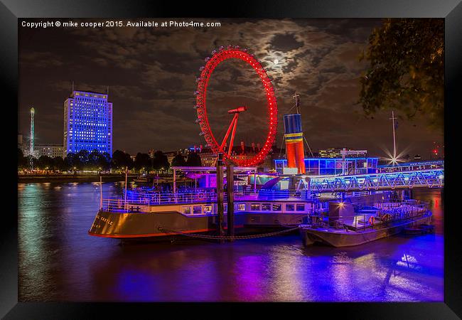  night time on the embankment Framed Print by mike cooper