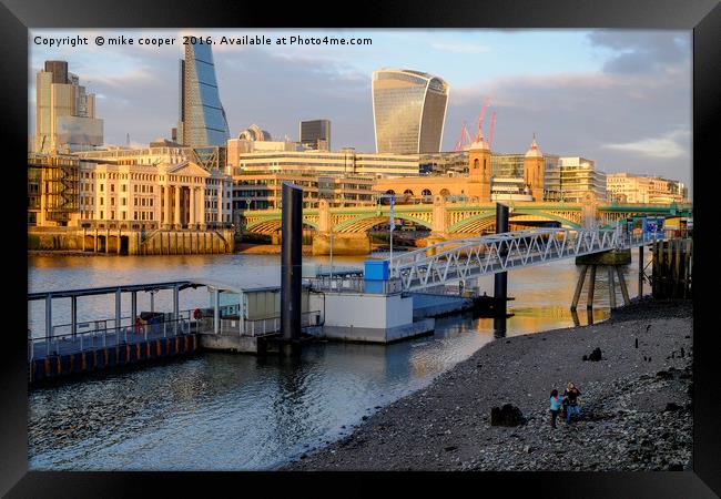 South bank at low tide Framed Print by mike cooper