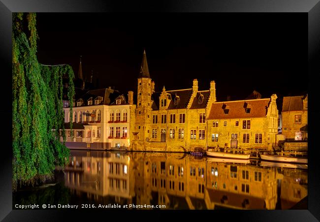 Brugge Canal Framed Print by Ian Danbury