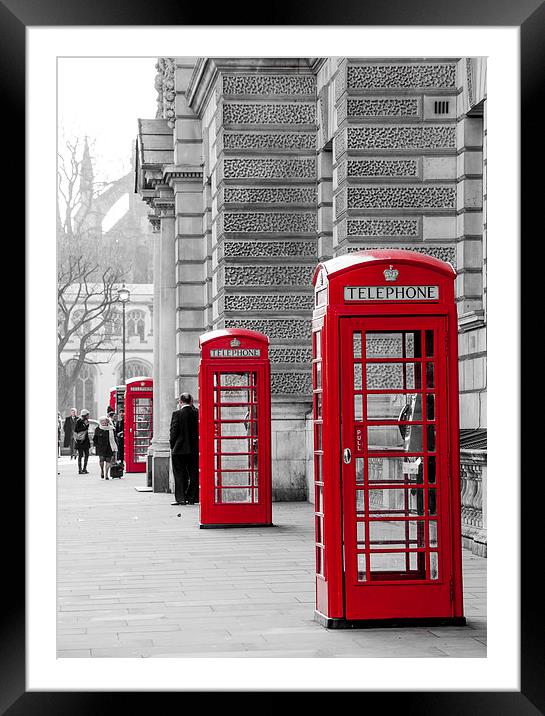  London phone box Framed Mounted Print by Louise Wilden