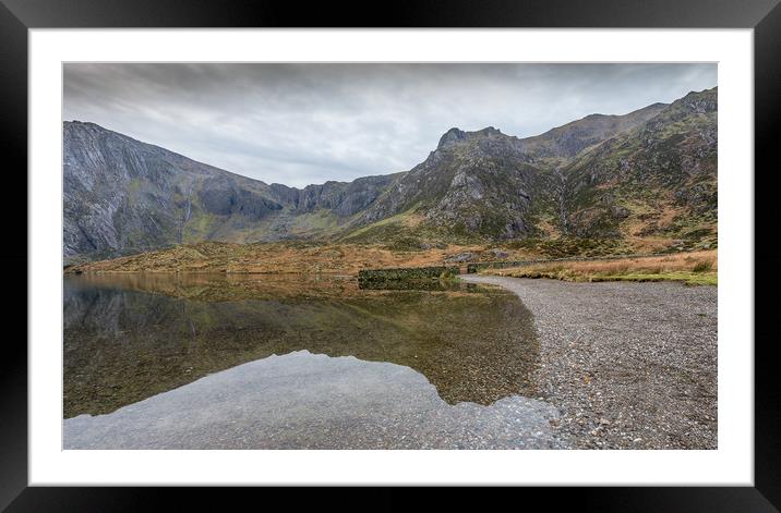 Tranquil shore Framed Mounted Print by Jonathon barnett