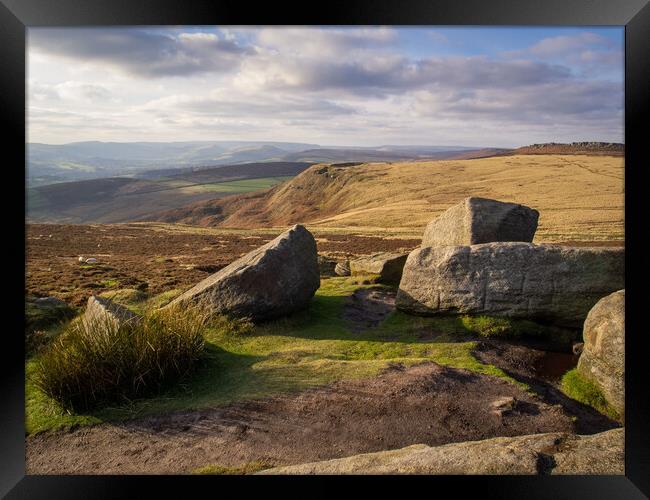 Higger Tor, Peak District. Framed Print by David Hall