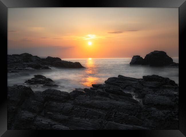 Godrevy sunset. Framed Print by Jason Thompson