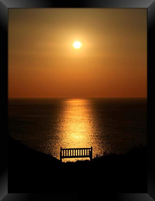  The Bench sunset Framed Print by Ross Lawford
