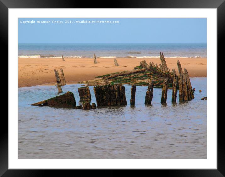 Formby shipwreck Framed Mounted Print by Susan Tinsley