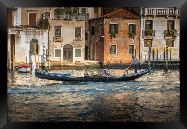 La Gondola Framed Print by Alan Sinclair