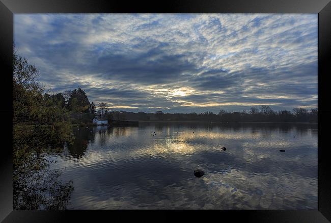  Sun coming up over Duddingston Loch Framed Print by Alan Whyte