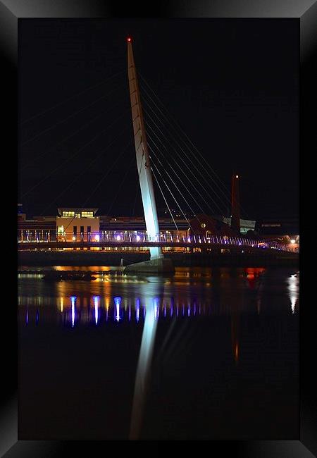  bridge lit up at night at swansea marina, south w Framed Print by craig preece