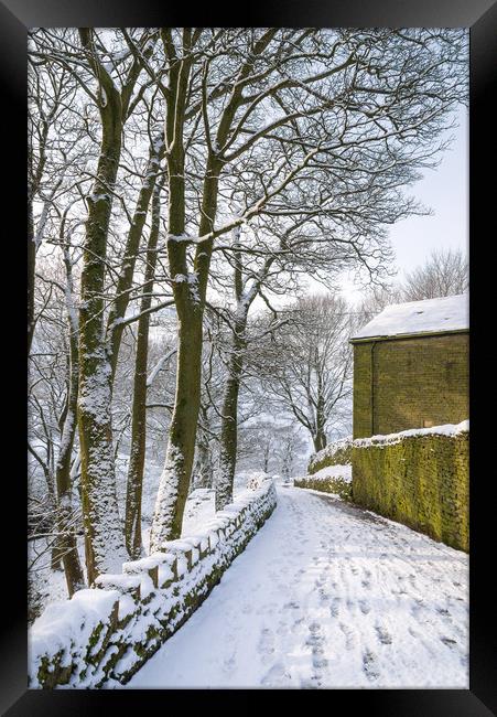 Coldwell Clough, Hayfield, Derbyshire Framed Print by Andrew Kearton