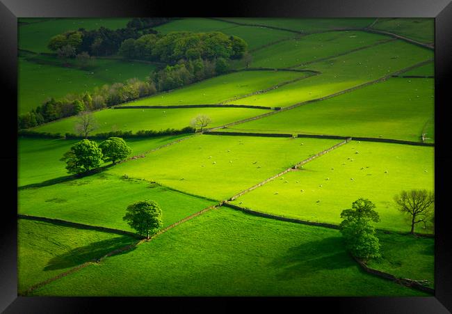 Green fields at Hayfield, Derbyshire Framed Print by Andrew Kearton