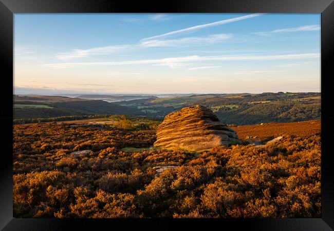 Autumn morning in the Peak District Framed Print by Andrew Kearton