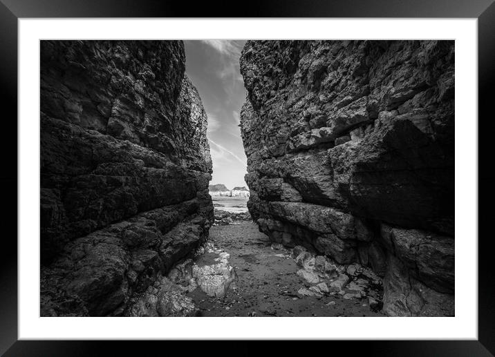 High cliffs at Thornwick Bay, North Yorkshire Framed Mounted Print by Andrew Kearton