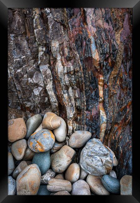 Colours and textures on a Pembrokeshire beach Framed Print by Andrew Kearton
