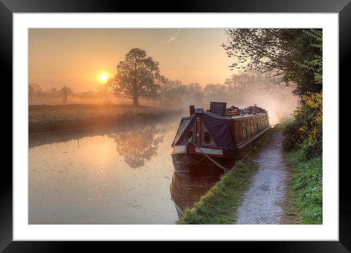  Hatton - Grand Union Canal. Framed Mounted Print by Jonathan Smith