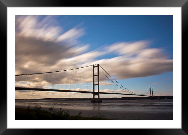  Humber Bridge Framed Mounted Print by Des O'Connor