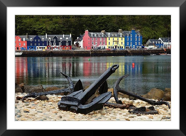 The colourful seafront at Tobermory Framed Mounted Print by Richard Burdon
