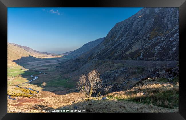 Views around the Devils Kitchen, Snowdonia National Park , North Framed Print by Gail Johnson