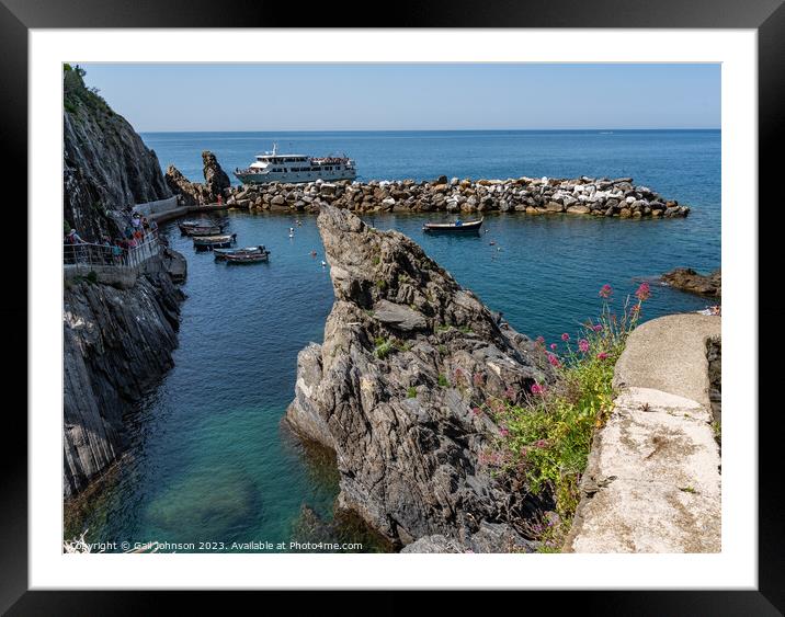 Visiting the fishing villages of Cinque terre, Italy, Europe Framed Mounted Print by Gail Johnson