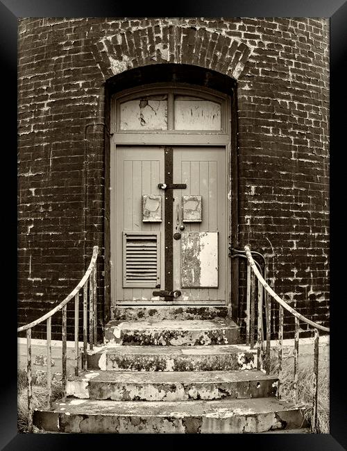 Spurn Point Lighthouse doorway Framed Print by Glen Allen