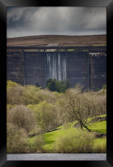 Baiting's Reservoir Dam Wall  Framed Print by Glen Allen
