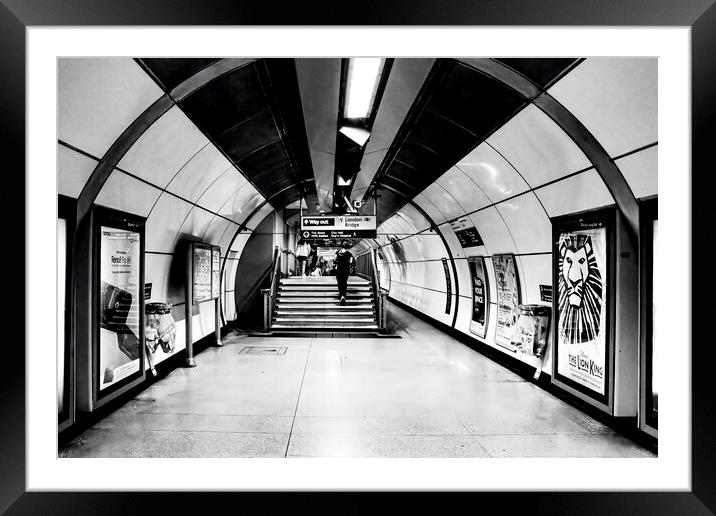 London Underground 02 High Contrast Framed Mounted Print by Glen Allen