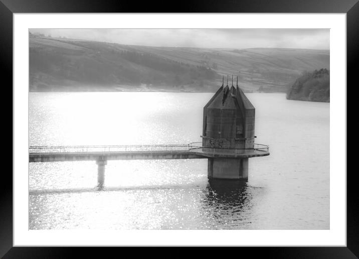 Scammonden reservoir   Framed Mounted Print by Glen Allen