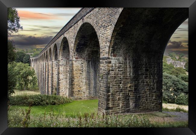 Thornton Viaduct Framed Print by Glen Allen