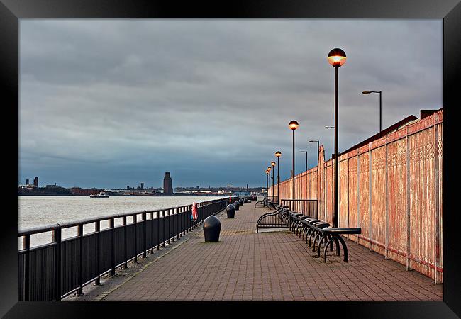 Promenade on the River Mersey, Liverpool, UK. Framed Print by ken biggs