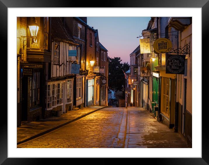 Steep Hill, Lincoln  Framed Mounted Print by Andrew Scott