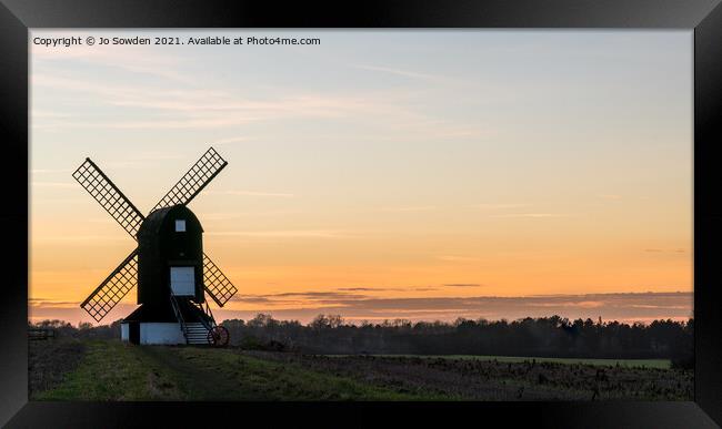 Pitstone Windmill,  Ivinghoe, Beds Framed Print by Jo Sowden