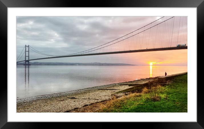 Sunset at Humber Bridge Framed Mounted Print by Dave Leason