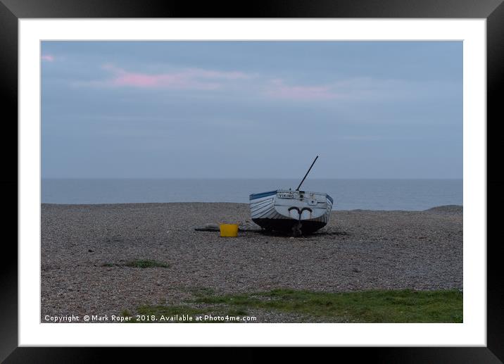 Fishing boat on Aldeburgh shingle beach at sunset Framed Mounted Print by Mark Roper