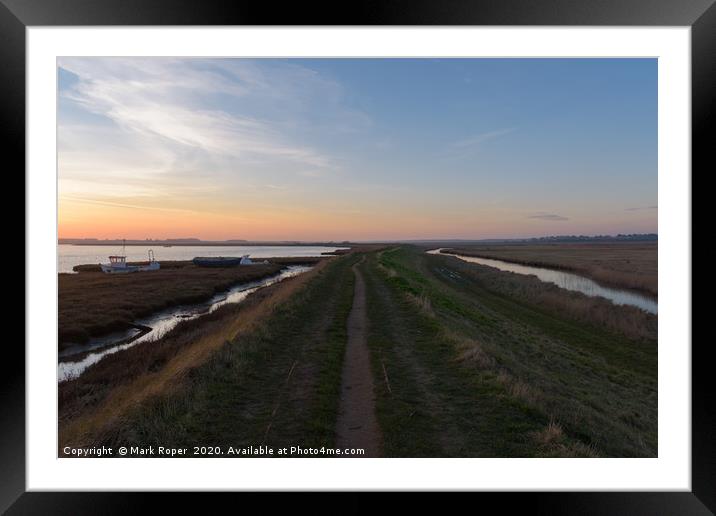 Beautiful sunset in Aldeburgh - looking inland Framed Mounted Print by Mark Roper