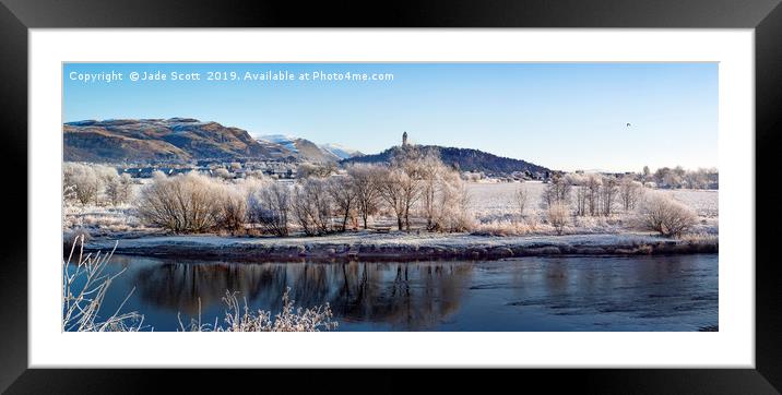 Wallace monument Framed Mounted Print by Jade Scott