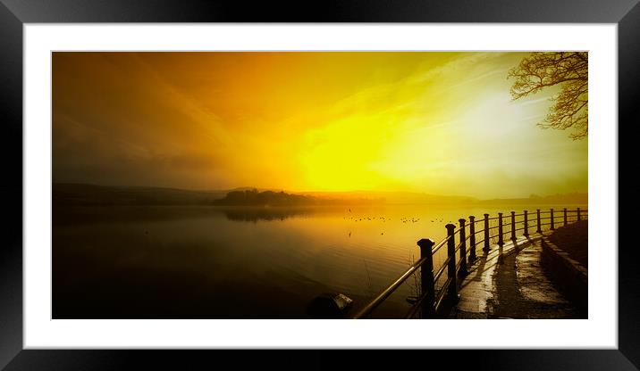 HL0001W - On the Waterfront - Wide Framed Mounted Print by Robin Cunningham