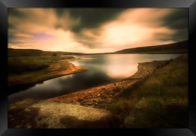 BE0013S - Withens Clough Reservoir - Standard Framed Print by Robin Cunningham