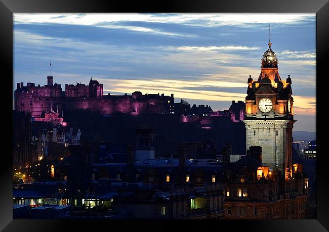  Classic Night Time Shot of Edinburgh Framed Print by Ann McGrath